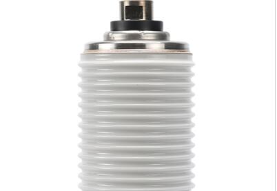 真空開關管由哪些部分組成？