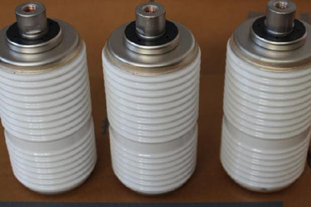 影響真空開關(guān)管價格的因素有哪些？