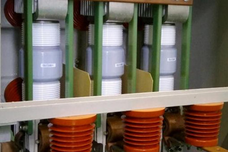 真空滅弧室什么時(shí)候更換合適？